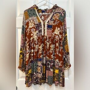 Womens Patchwork Print Bohemian Dress Gauzy Hippie Crochet Lace V-Neck Size M